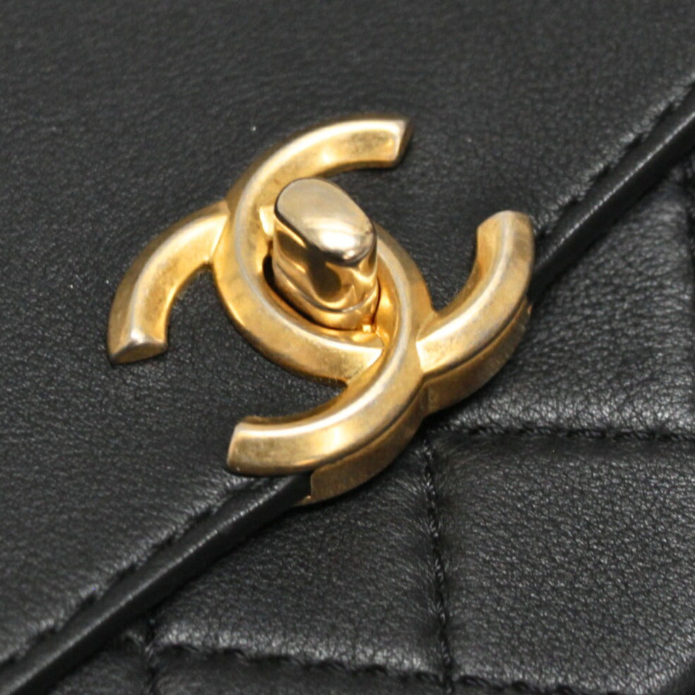 CHANEL Matelasse Leather Chain Bag Black Size ONE SIZE