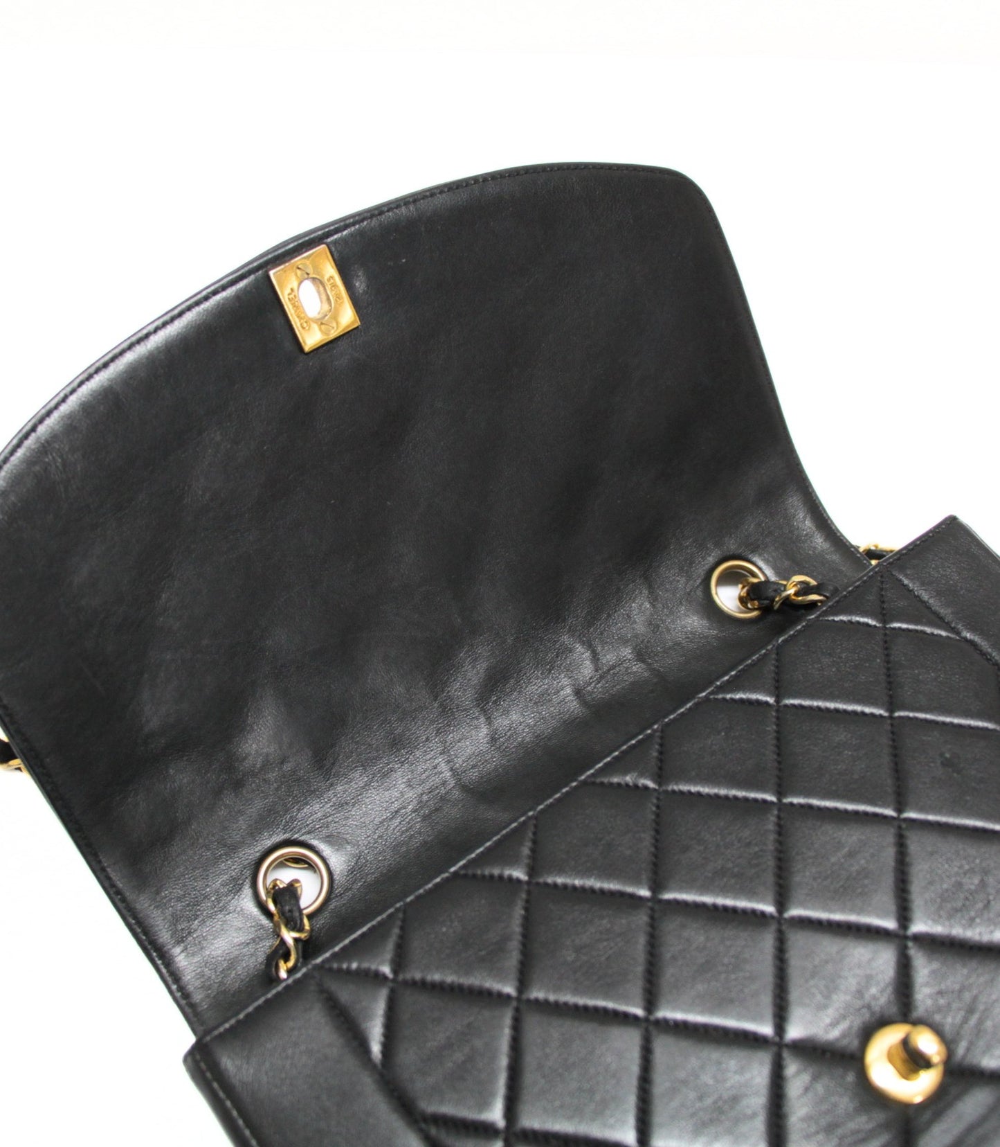 CHANEL Diana 25 Matelasse Lambskin Bag Black Size ONE SIZE
