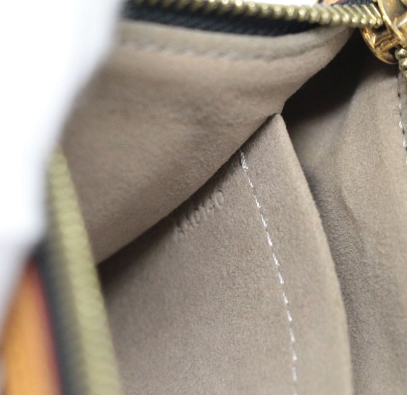 Louis Vuitton Multicolor Pochette MM Pouch Size ONE SIZE
