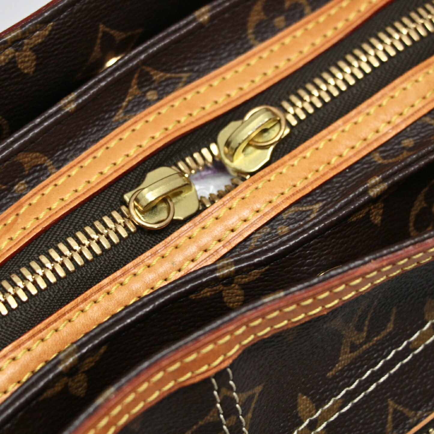 Louis Vuitton Rivet Monogram Handbag Brown Size ONE SIZE