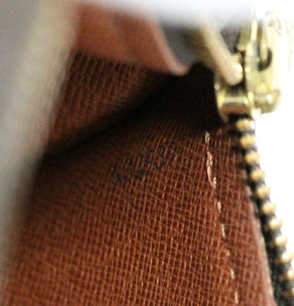 Louis Vuitton Papillon 30 Monogram w/ Pouch Size ONE SIZE