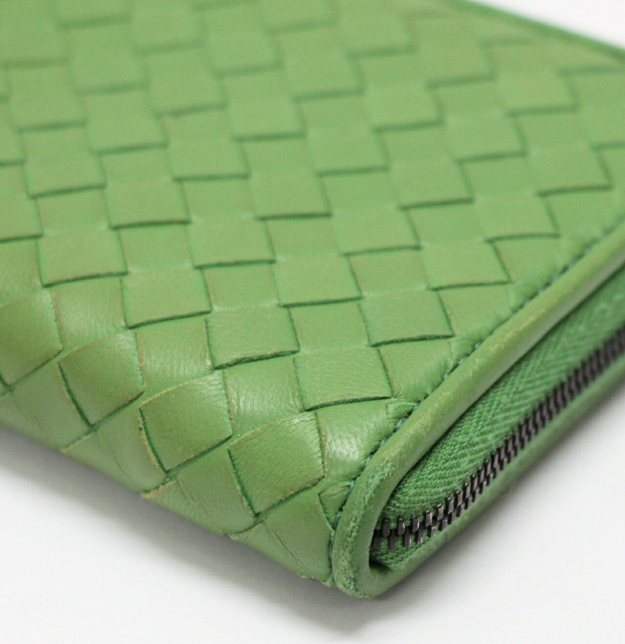 BOTTEGA VENETA Intrecciato Wallet Green Size ONE SIZE