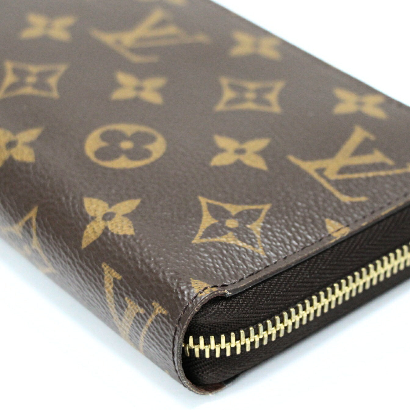 Louis Vuitton Monogram Zippy Leather Wallet Size ONE SIZE