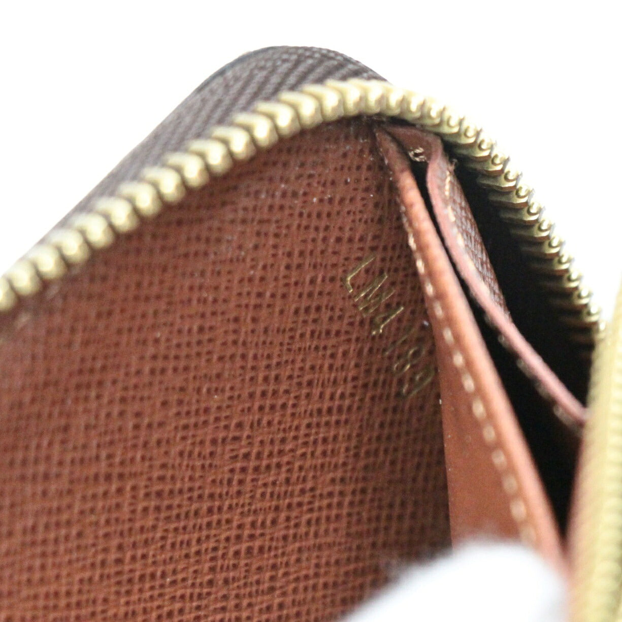 Louis Vuitton Monogram Zippy Leather Wallet Size ONE SIZE
