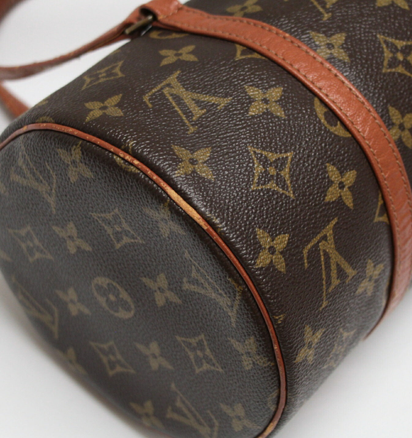 Louis Vuitton Papillon 30 Monogram Handbag Size ONE SIZE