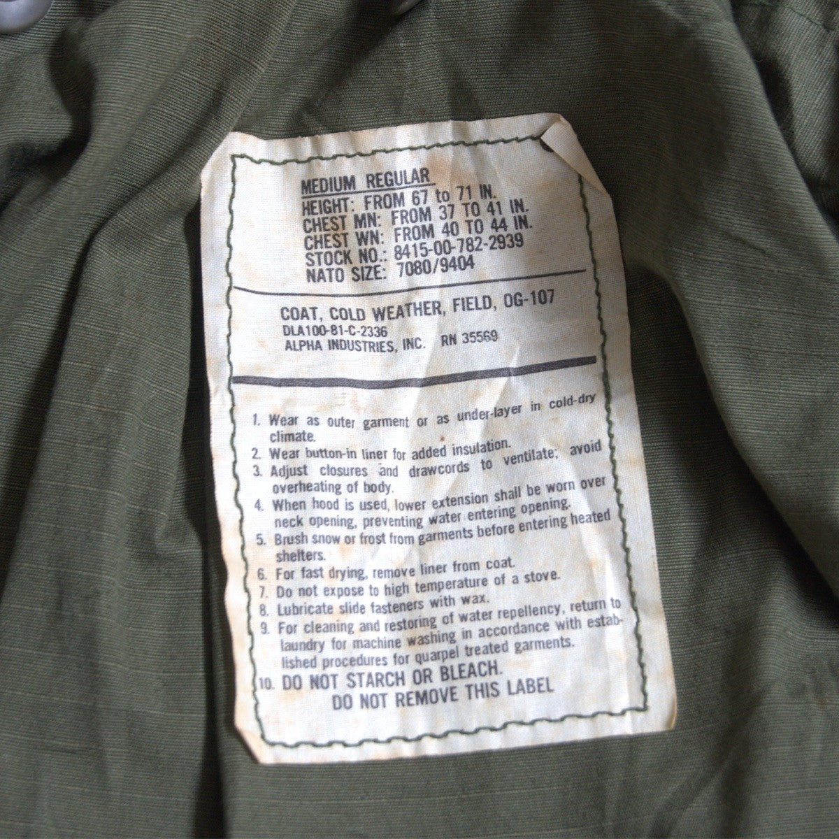 US ARMY M-65 3rd Field Jacket Size MEDIUM-REGULAR