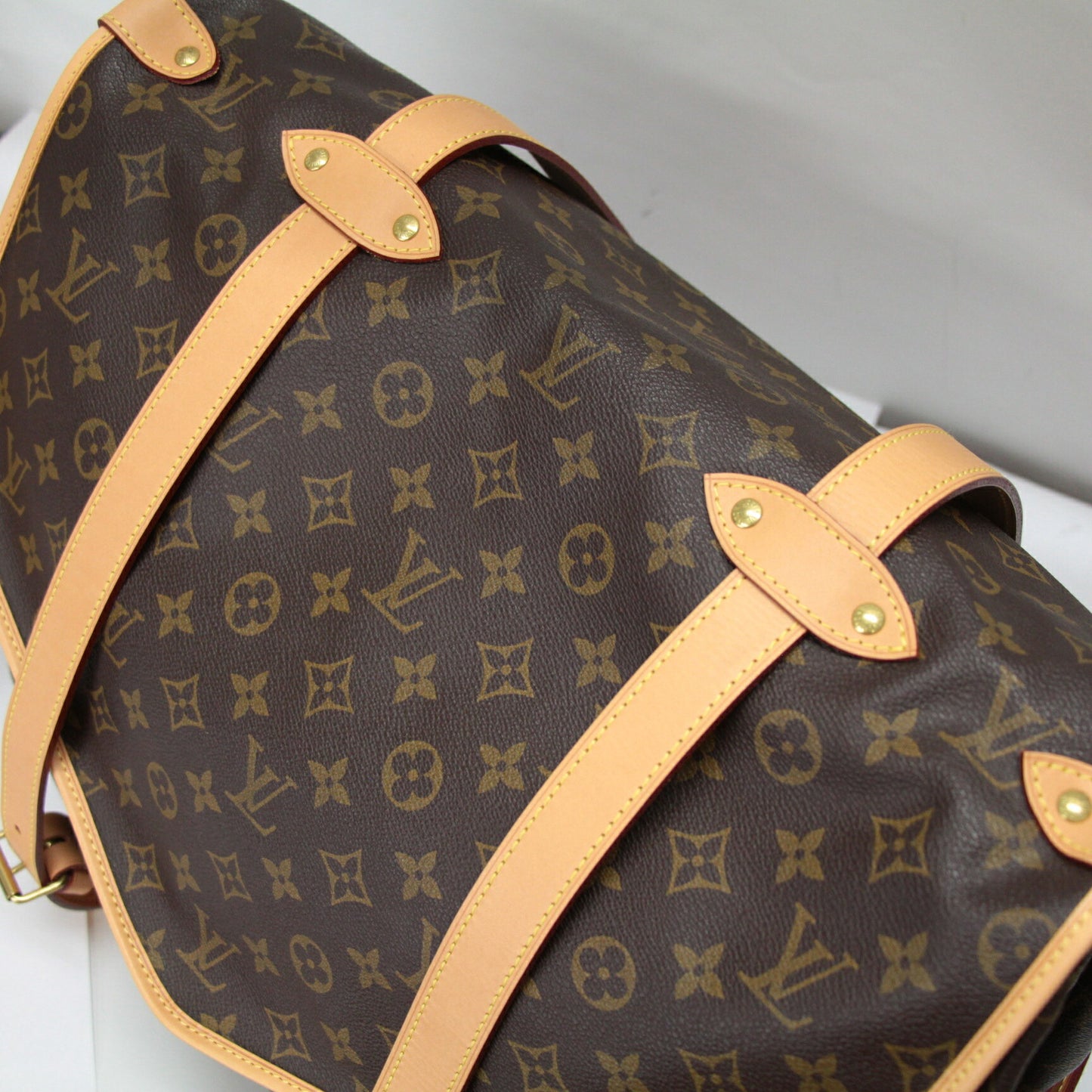 LOUIS VUITTON Monogram Saumur 43 Shoulder Bag Brown Sandals