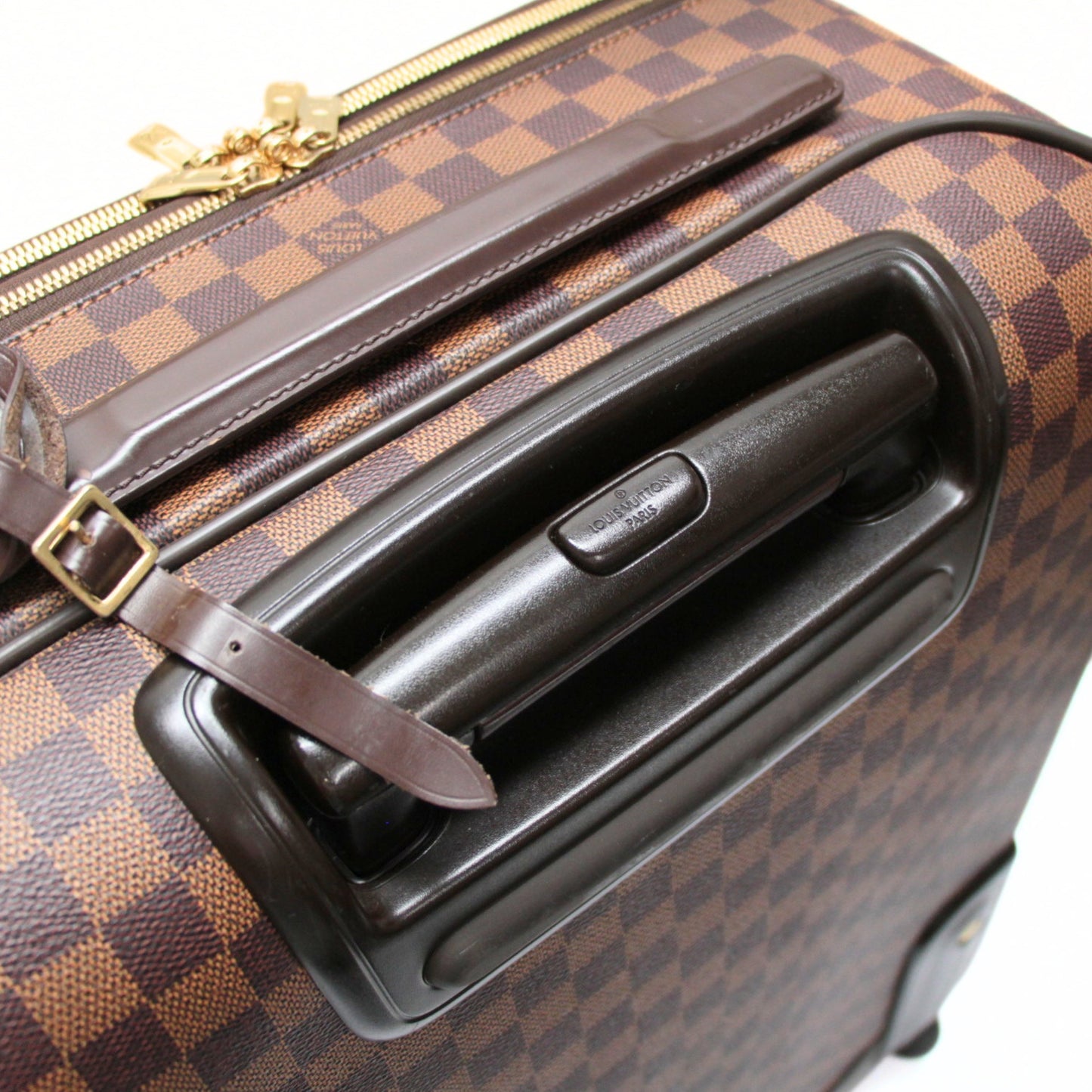 LOUIS VUITTON Damier Pegase 55 Suit