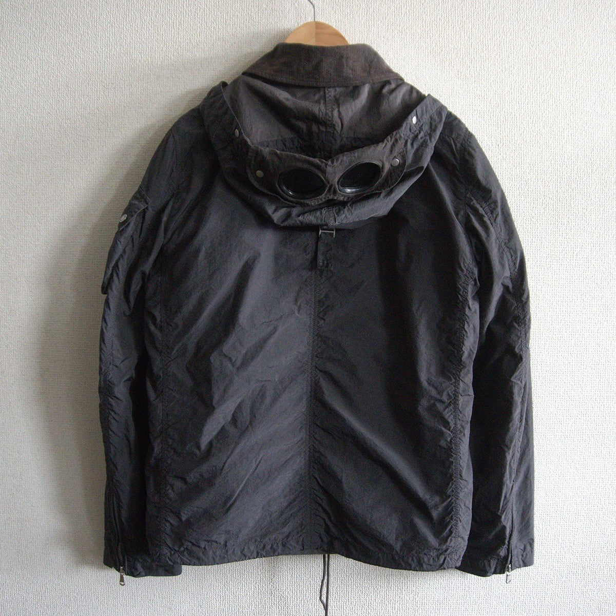 C.P. Company 06AW Multi Pocket Goggle Jacket Size 50