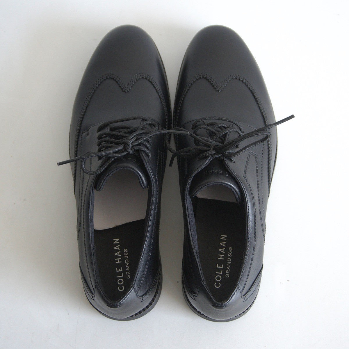 COLE HAAN Flex Grand 360 Black Wingtip Oxford Size 9.5M