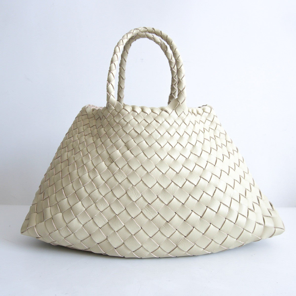 Dragon Diffusion Santa Croce Mesh Handbag White