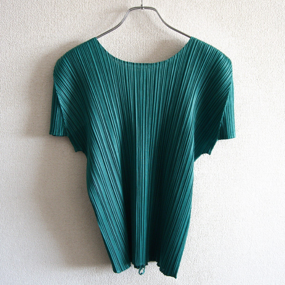 PLEATS PLEASE Pleated knit top T-Shirt Size 4