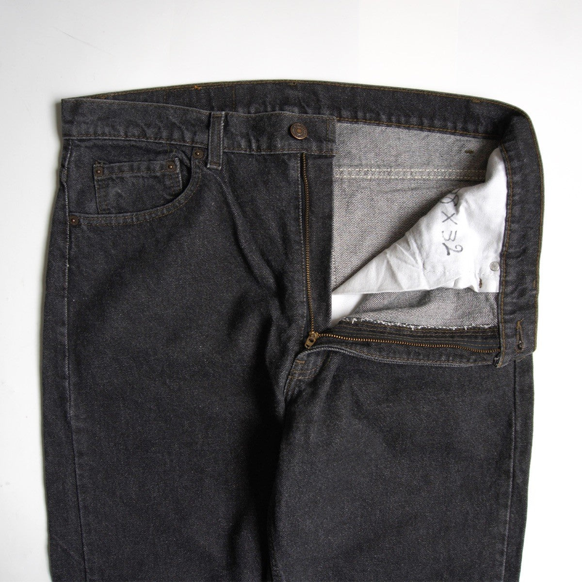 Levi's x wxl 80s Black 505 Denim Jeans Pants Size 38×32