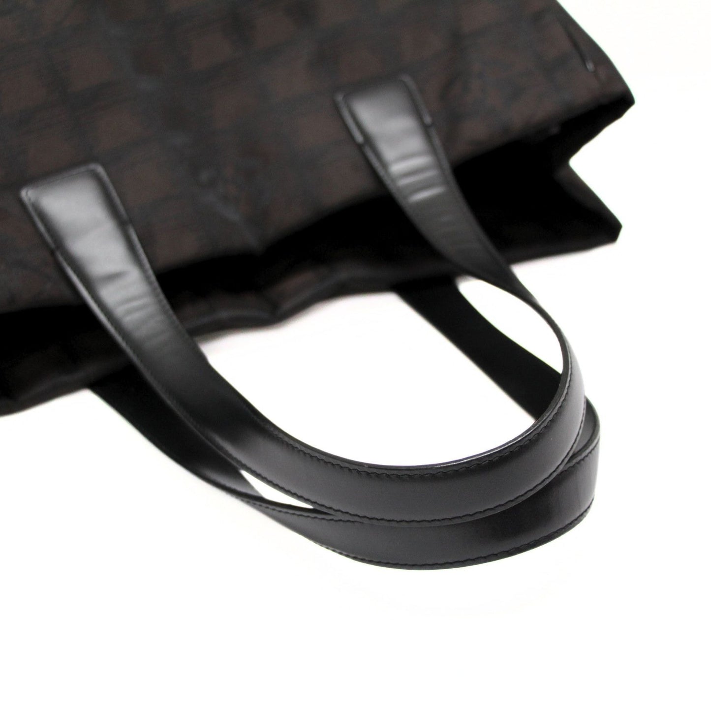 CHANEL New Travel Line MM Nylon Bag Black Size ONE SIZE