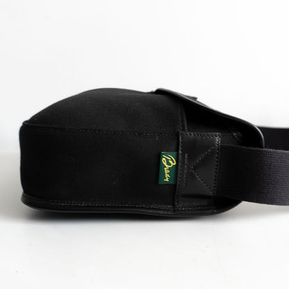 BRADY STOUR Shoulder Bag Black Size ONE SIZE