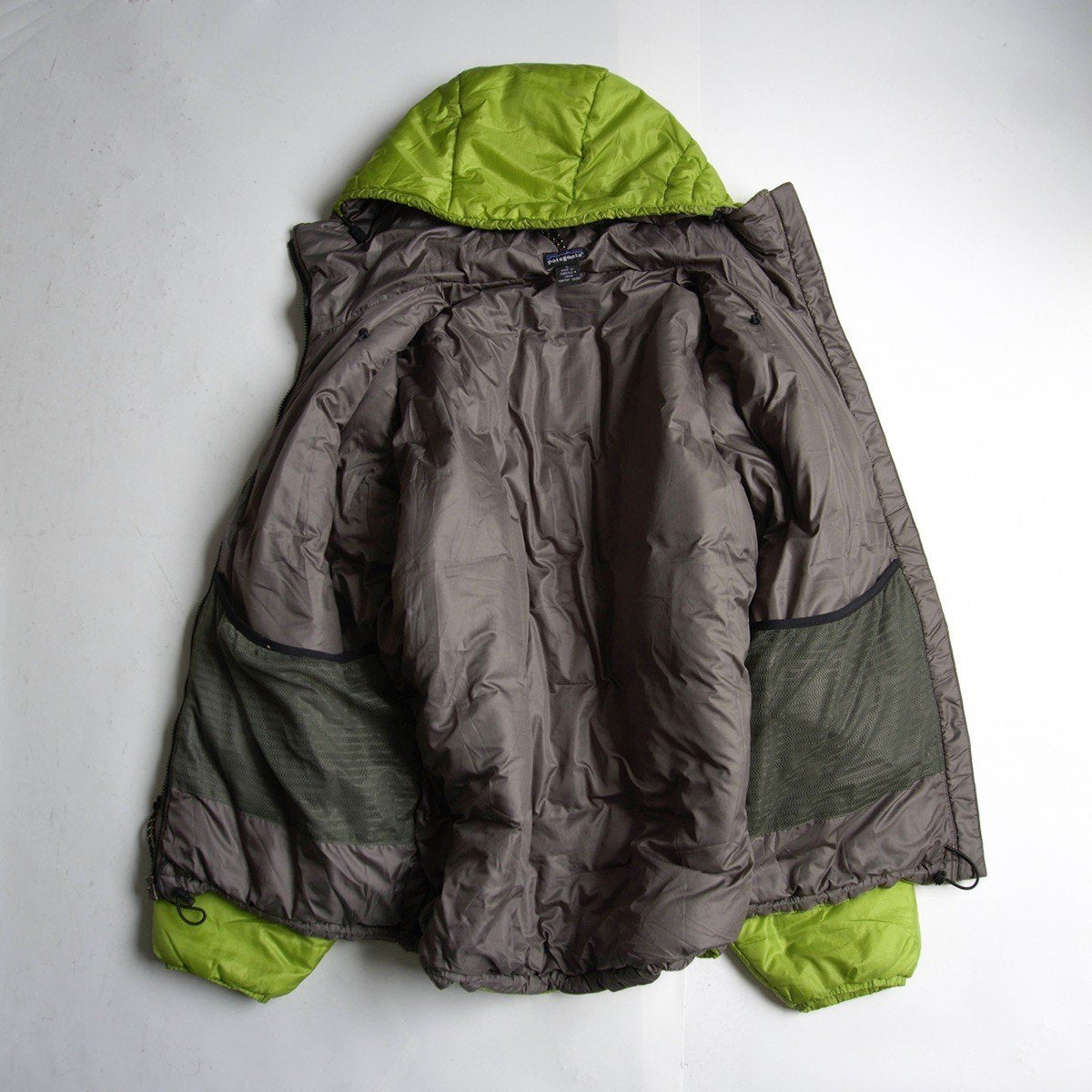 PATAGONIA 2002 DAS Parka Gecko Green Size L