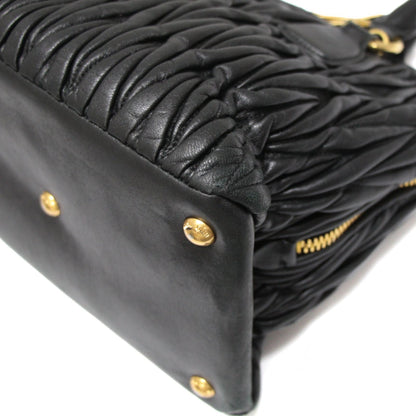 miu miu Matelassé Leather Handbag Black Size ONE SIZE