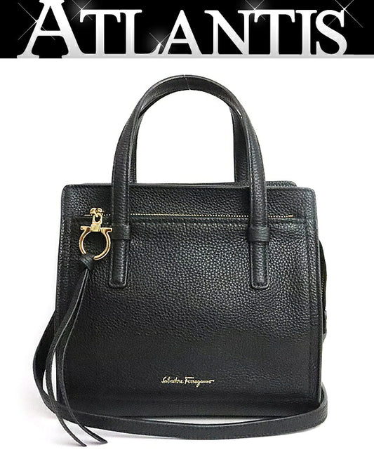 Salvatore Ferragamo Amy Leather Handbag Black Size ONE SIZE