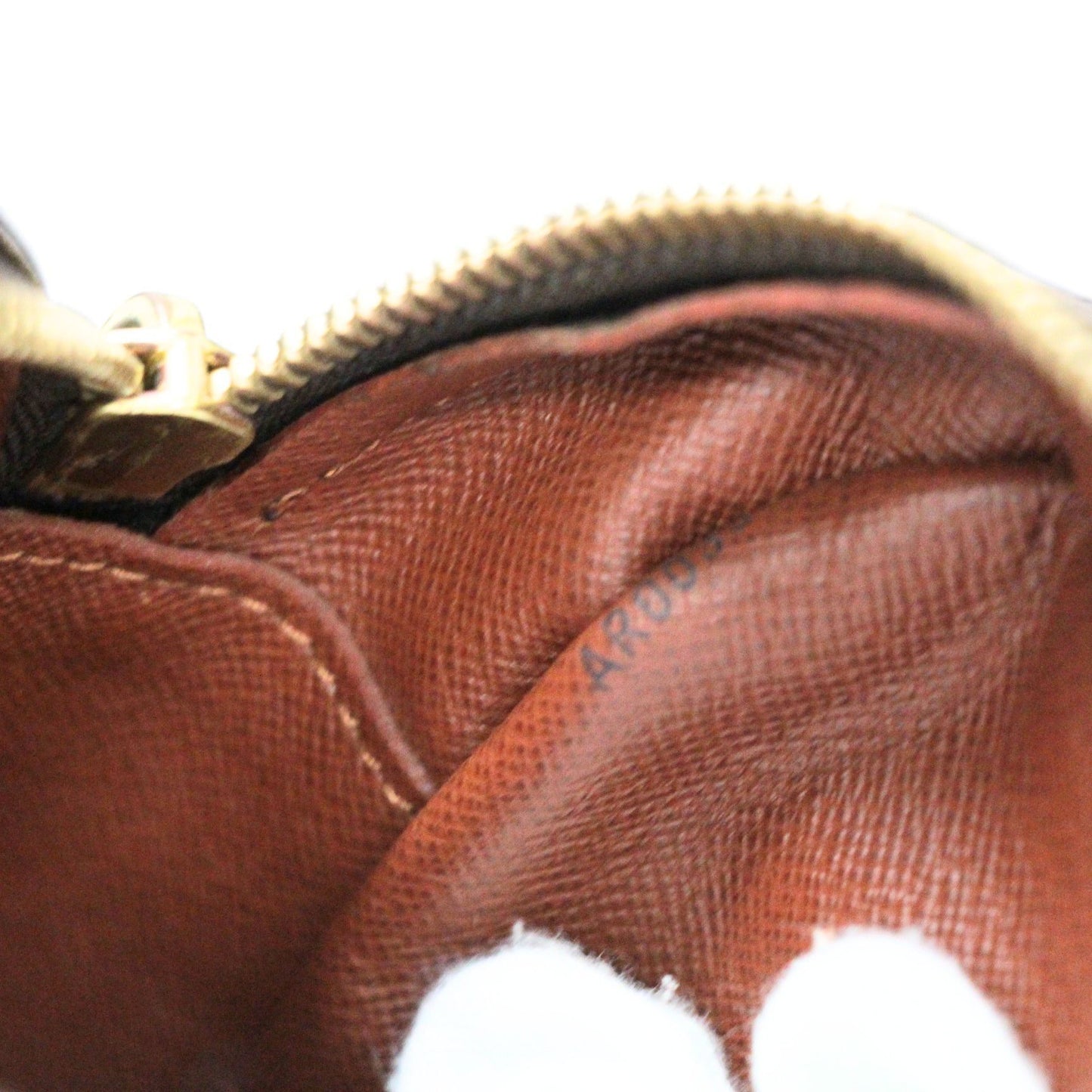 Louis Vuitton Monogram Nile Shoulder Bag Brown Size ONE SIZE