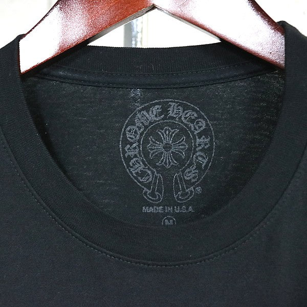 CHROME HEARTS Scroll Label Print Pocket T-Shirt Black Size M