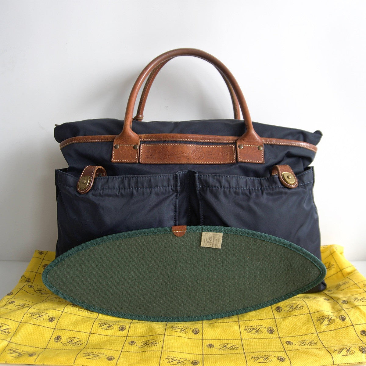 Felisi Helmet Bag Size W47×H27×D1(18)cm