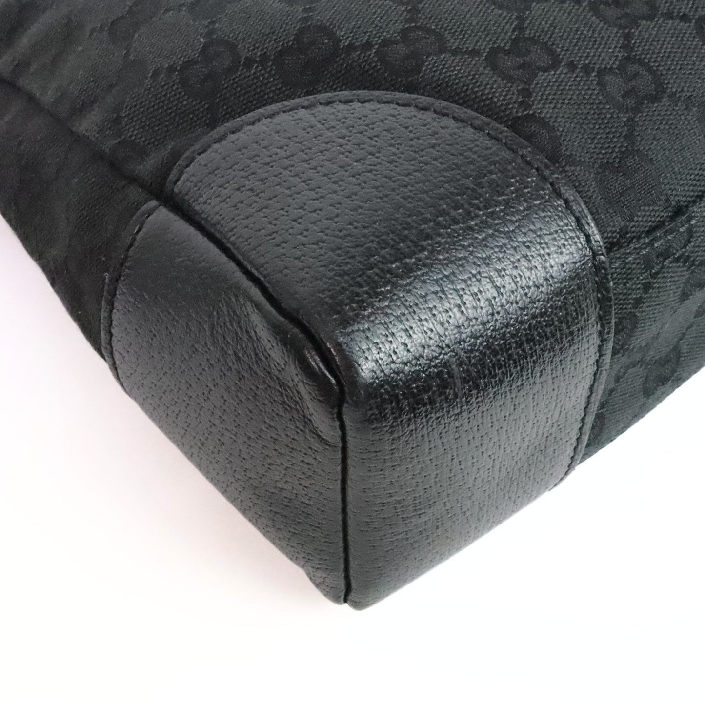 GUCCI GG Canvas Leather Shoulder Bag Black
