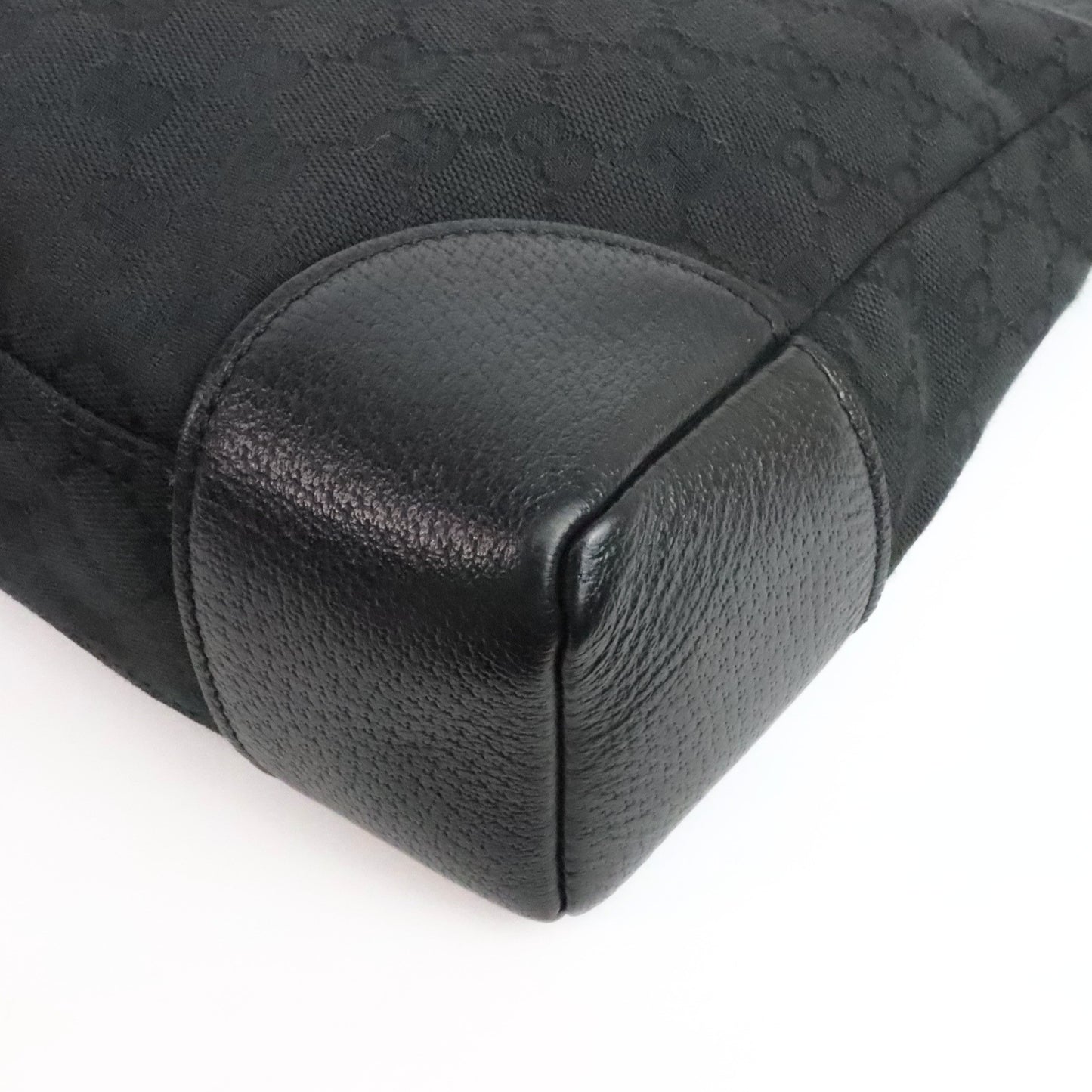 GUCCI GG Canvas Leather Shoulder Bag Black