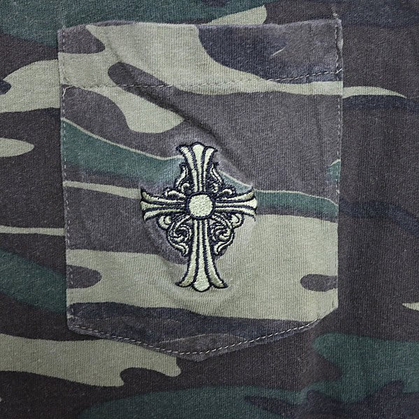 CHROME HEARTS Vintage Camo Cross Embroidered T-Shirt Size L