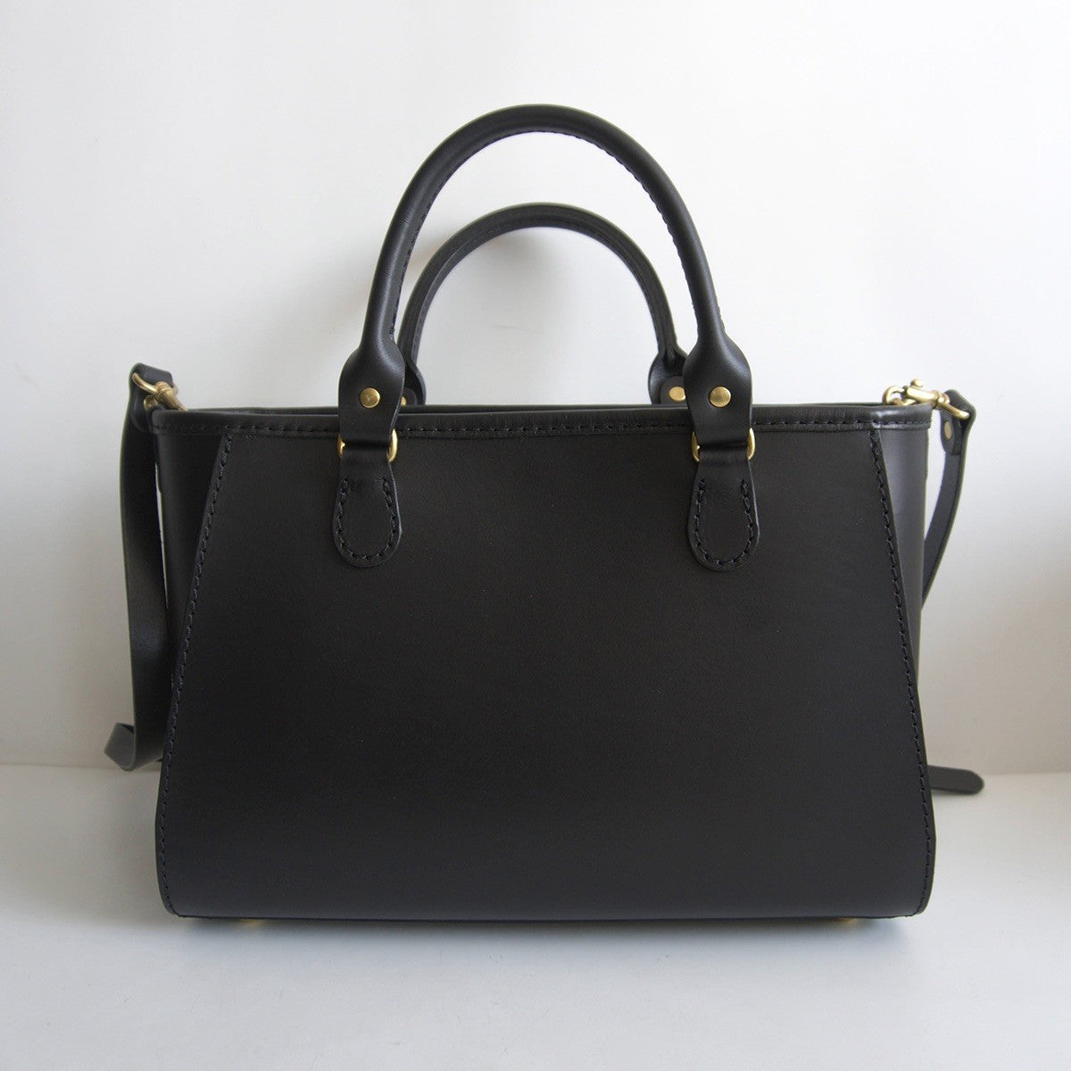 HERZ 2-Way Leather Tote Bag black Size ONE SIZE