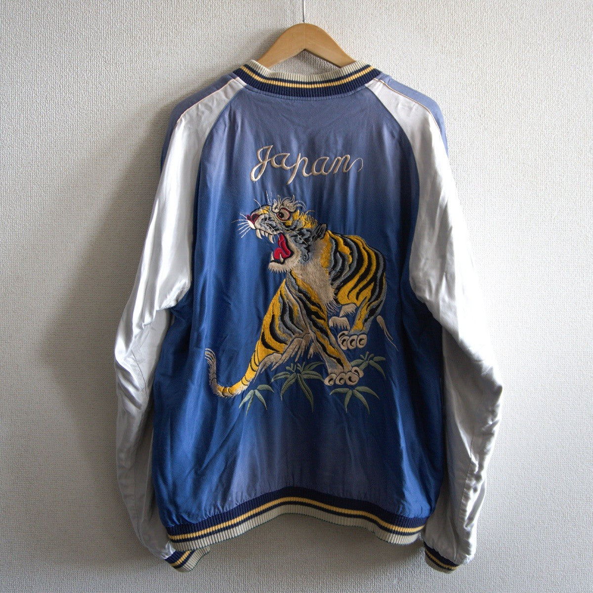 TAILOR TOYO TT15393 Reversible Embroidered Souvenir Size XXL