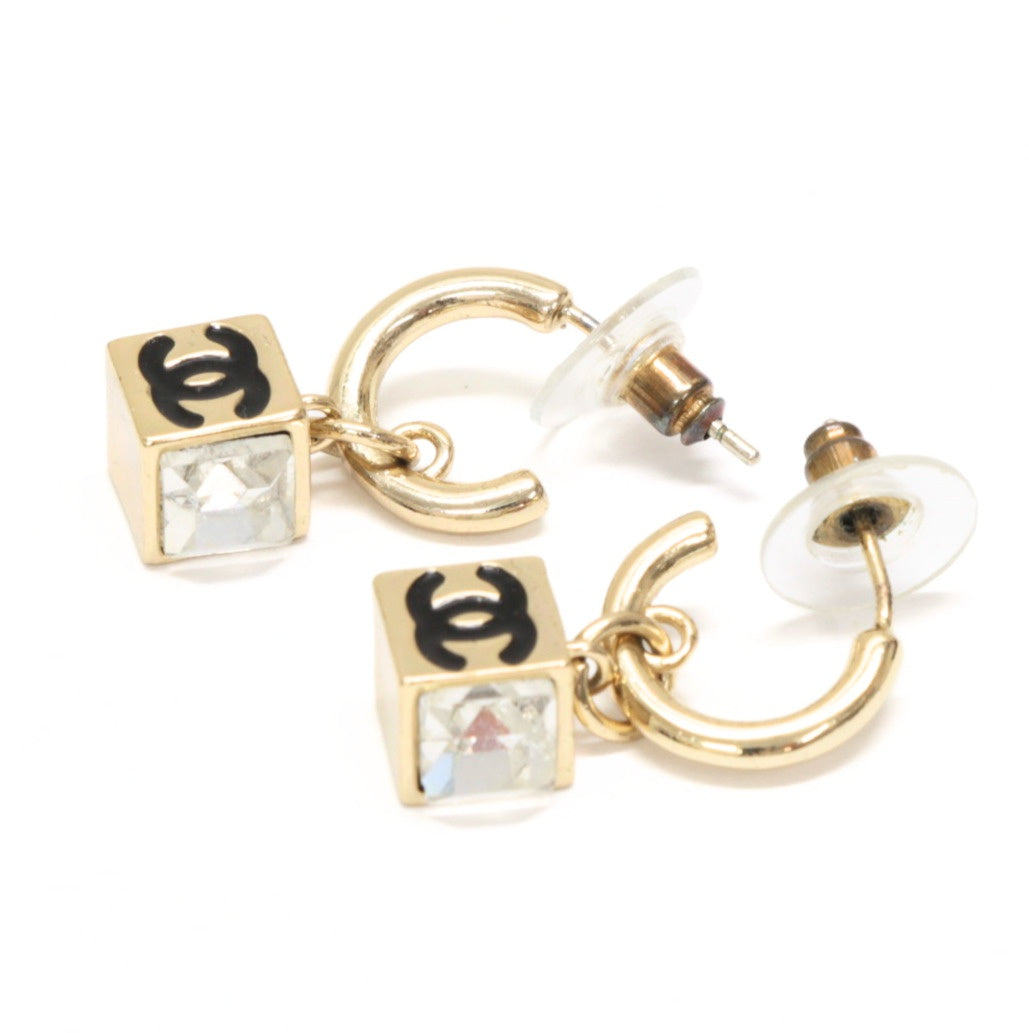 CHANEL Coco Mark Cube Swing Gold A23C Earrings