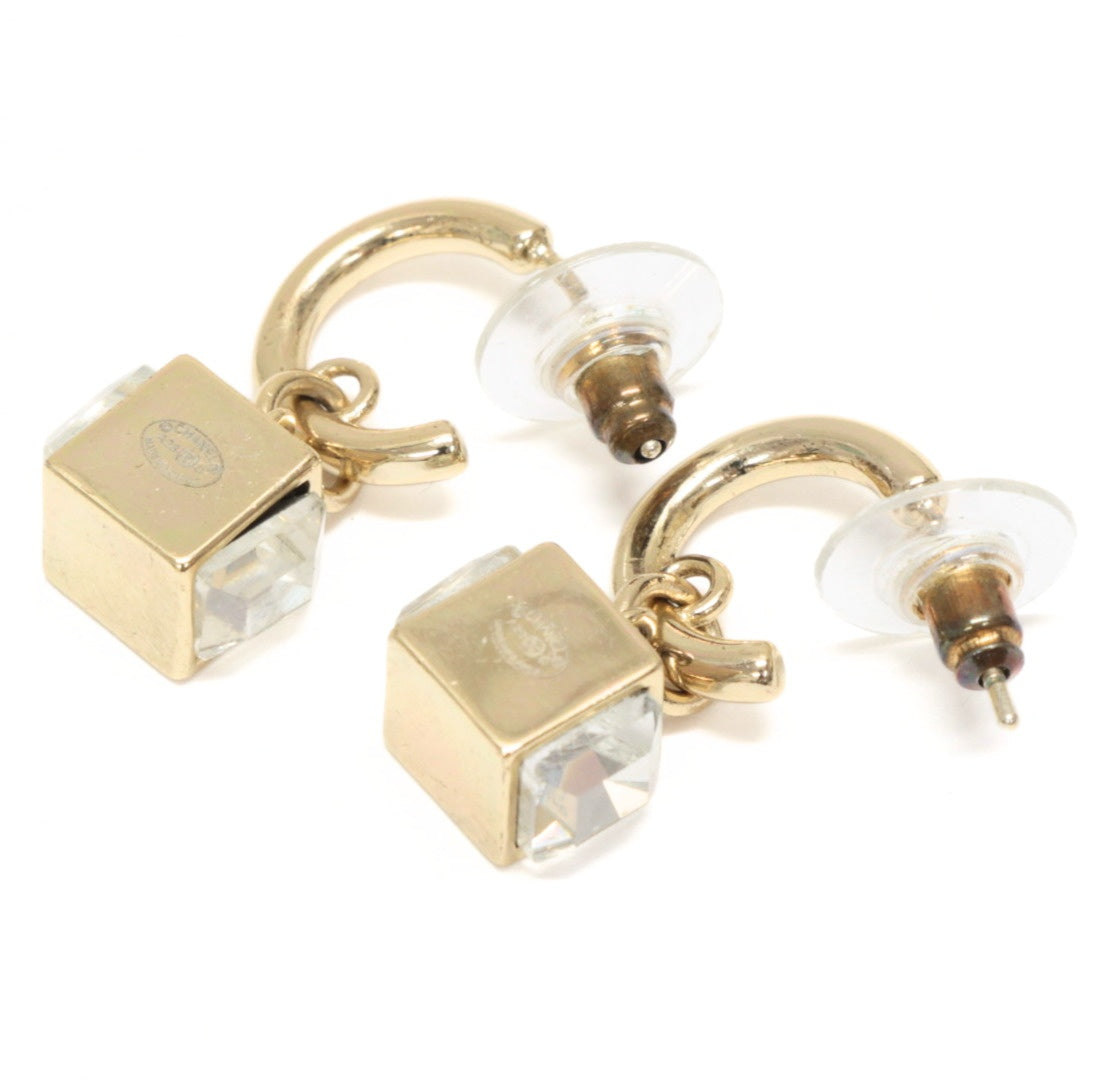 CHANEL Coco Mark Cube Swing Gold A23C Earrings