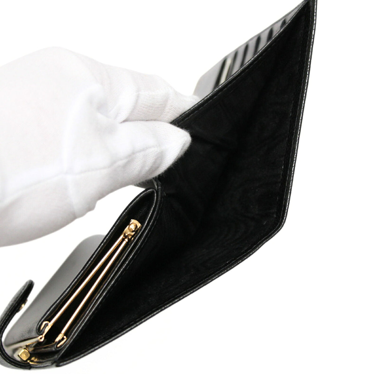 CHANEL Vintage Caviar Coco Wallet Black