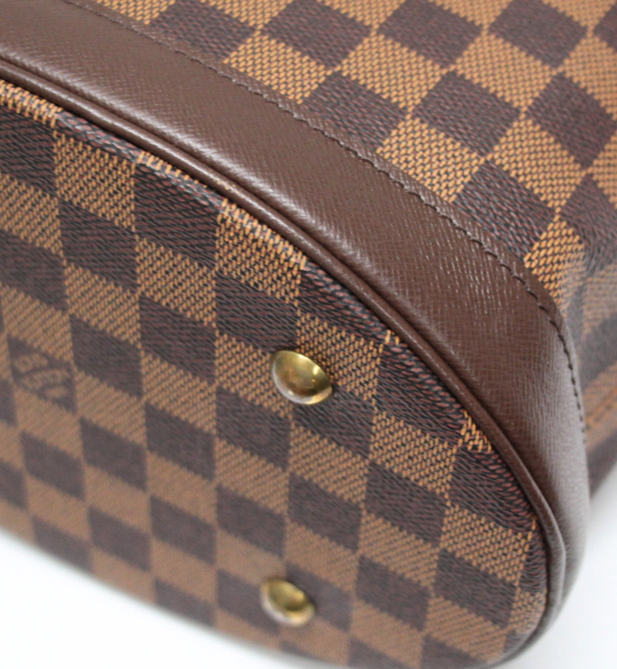 LOUIS VUITTON Mare Damier Pouch Bag Brown