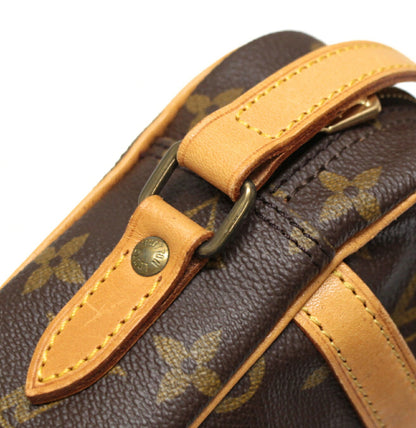 LOUIS VUITTON Trocadero 23 Shoulder Bag