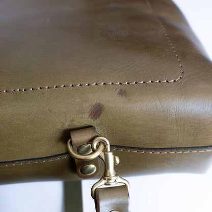 HERZ 3-Way Dalles Leather Bag Green Size ONE SIZE