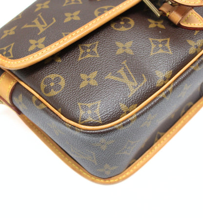 LOUIS VUITTON Sologne Monogram Shoulder Bag M42250 Brown