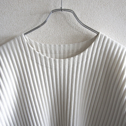 HOMME PLISSE ISSEY MIYAKE Pleated Top Natural Size L