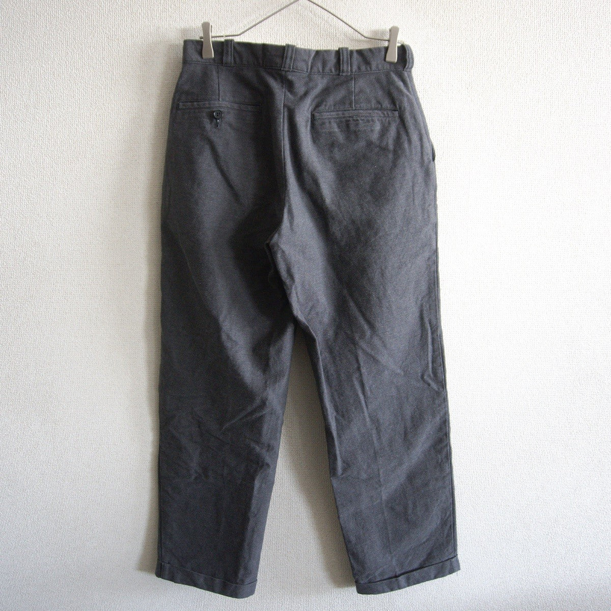 WEAR MASTERS Center Press Trousers Size 40