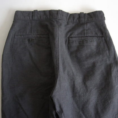 WEAR MASTERS Center Press Trousers Size 40