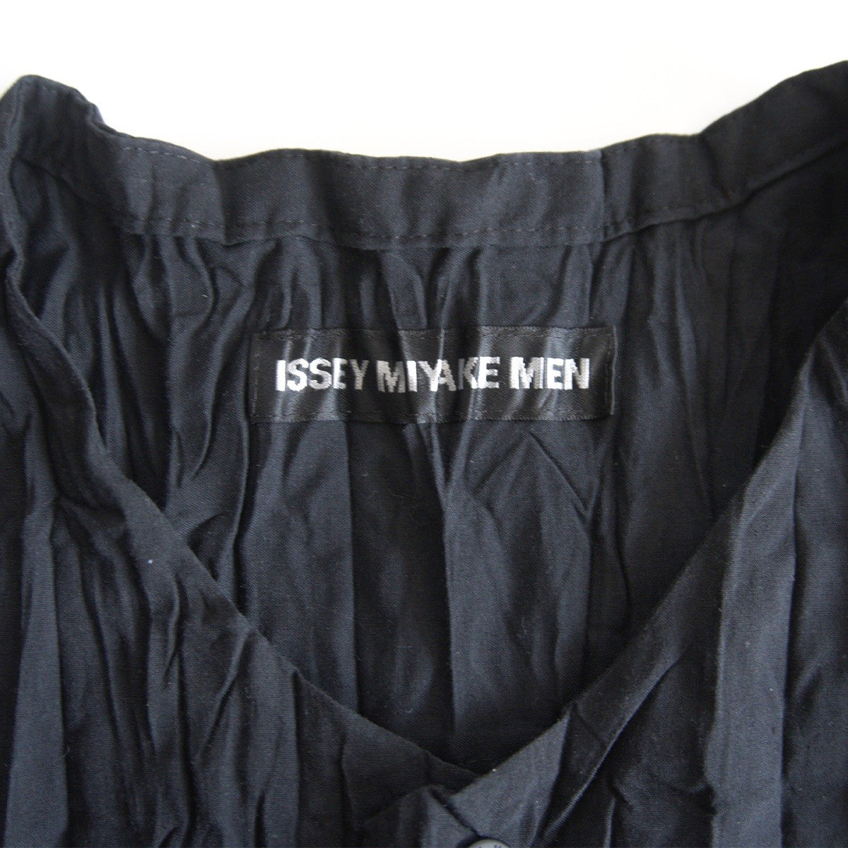 ISSEY MIYAKE MEN Pleated S/S Shirt Black Size M
