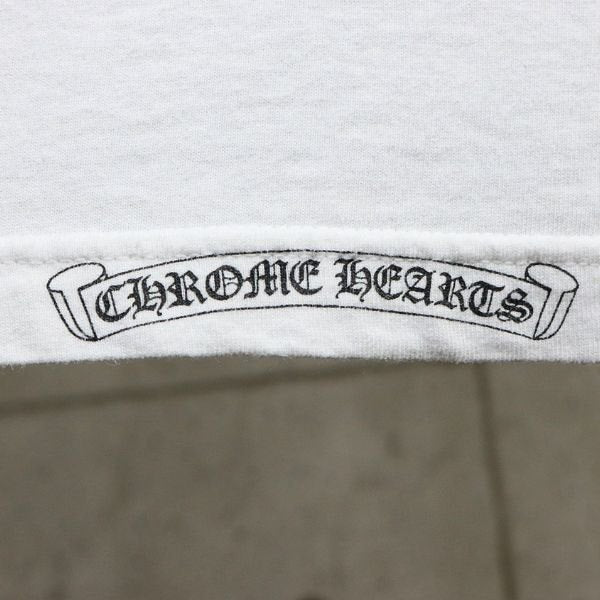 CHROME HEARTS Vintage Scroll Label T-Shirt White Size M