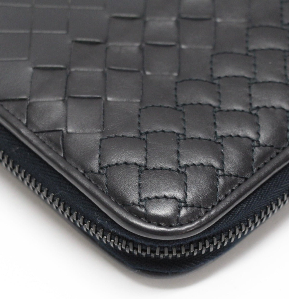 BOTTEGA VENETA Intrecciato Wallet Black