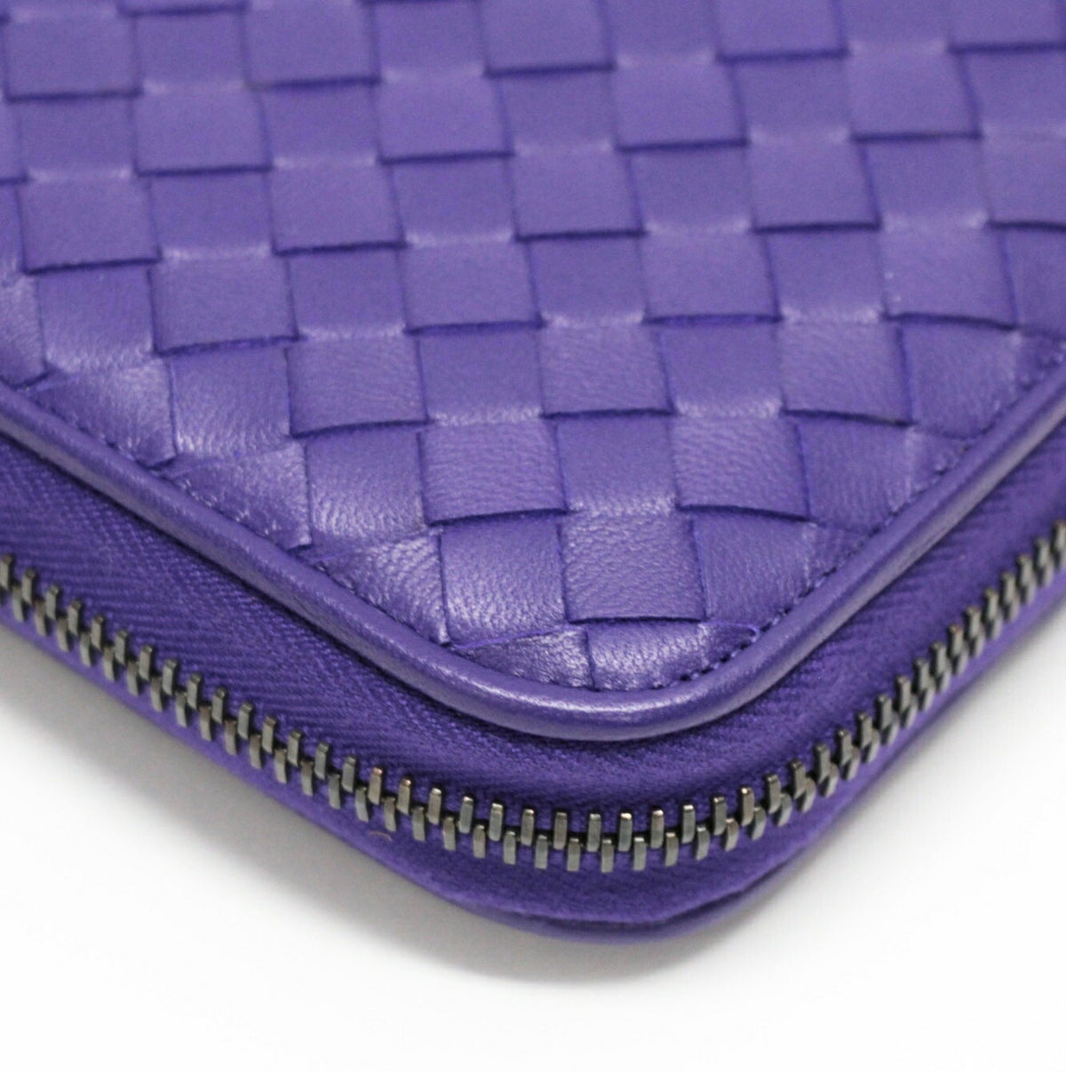 BOTTEGA VENETA Intrecciato Wallet Purple