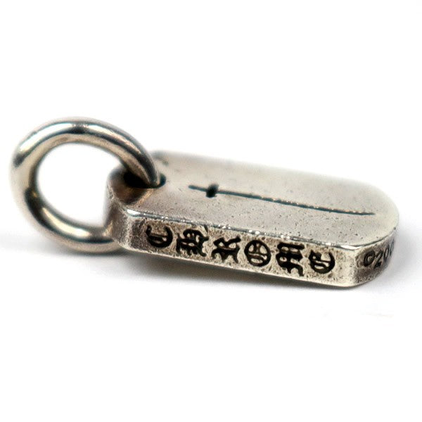 CHROME HEARTS Aoyama Tiny RS Cross Dog Tag Pendant Silver
