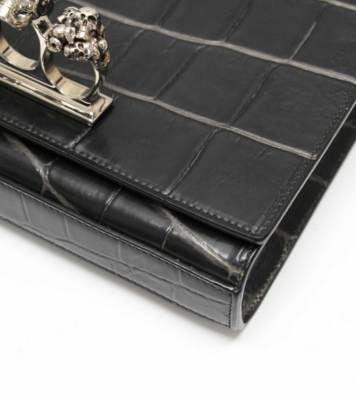AlexanderMcQUEEN 4 Ring Skull Knuckle Shoulder Bag Black