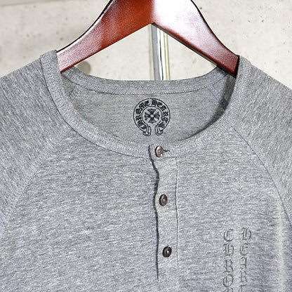 CHROME HEARTS RS3 Cross Old English Print T-Shirt Size M