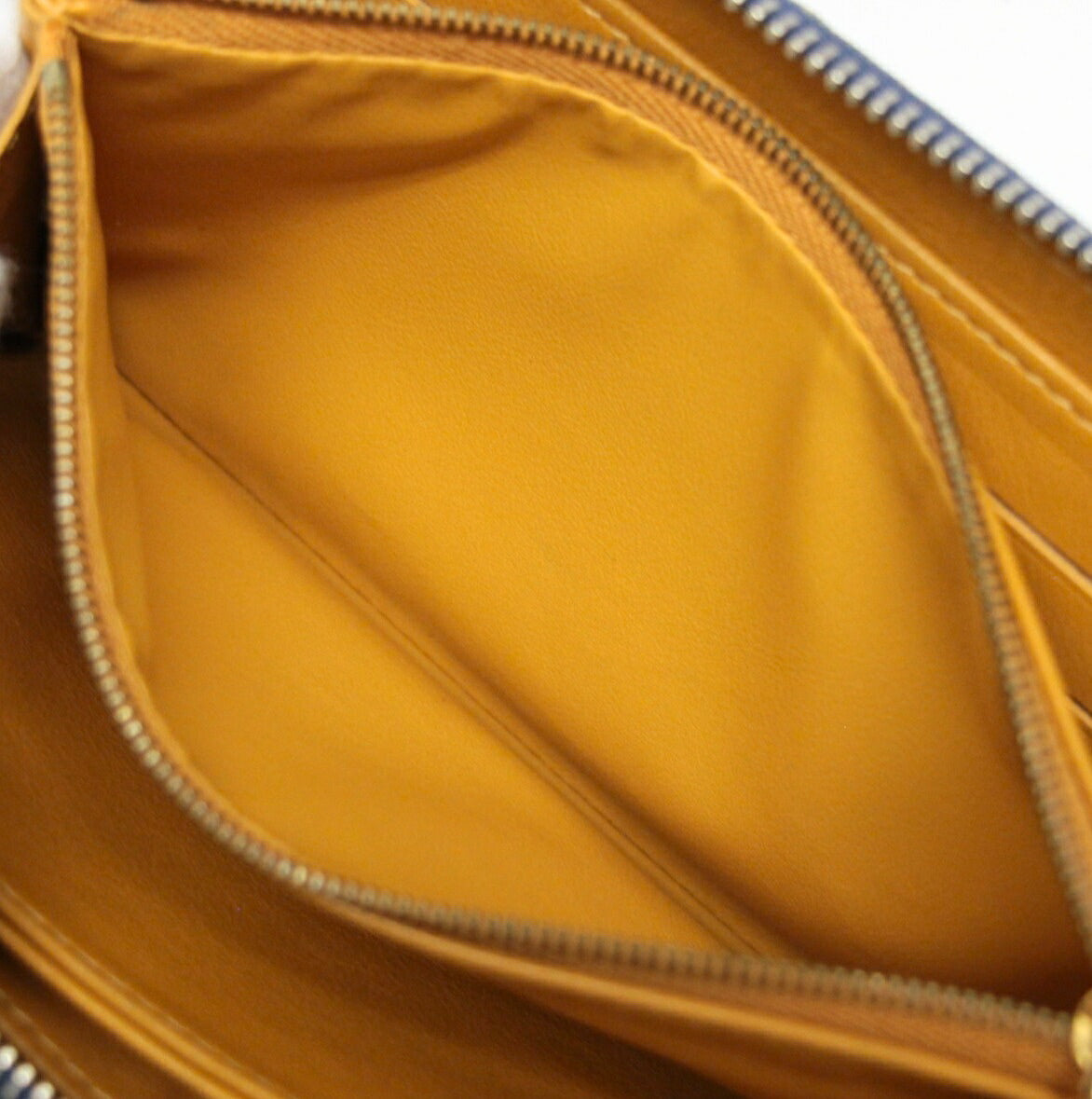 Louis Vuitton Zippy Monogram Round Wallet