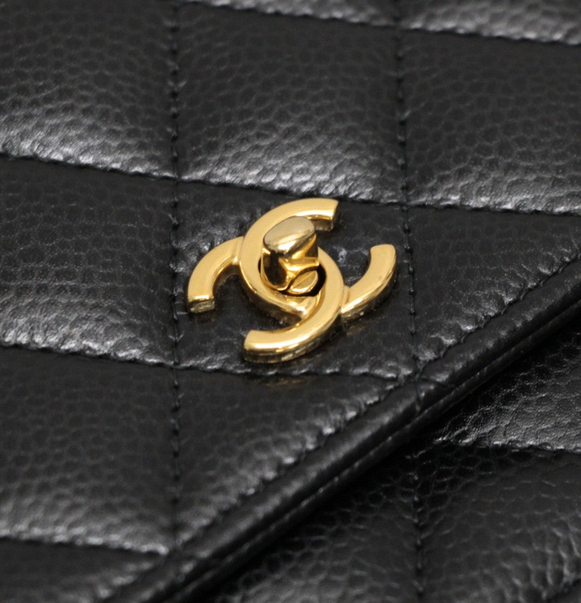 CHANEL Matelasse Turnlock Chain Wallet
