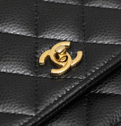 CHANEL Matelasse Turnlock Chain Wallet